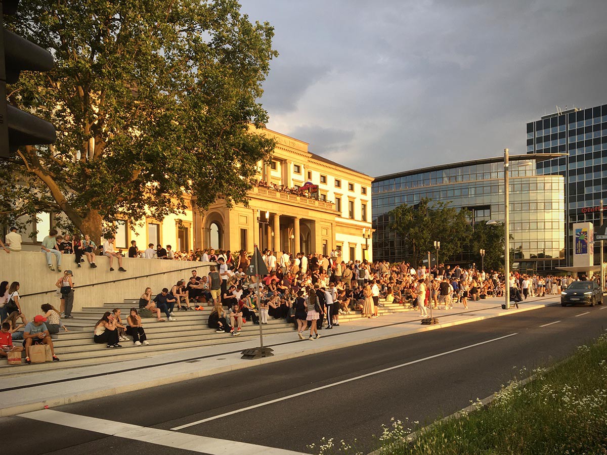 Neugestaltung Vorplatz StadtPalais und Boulevard