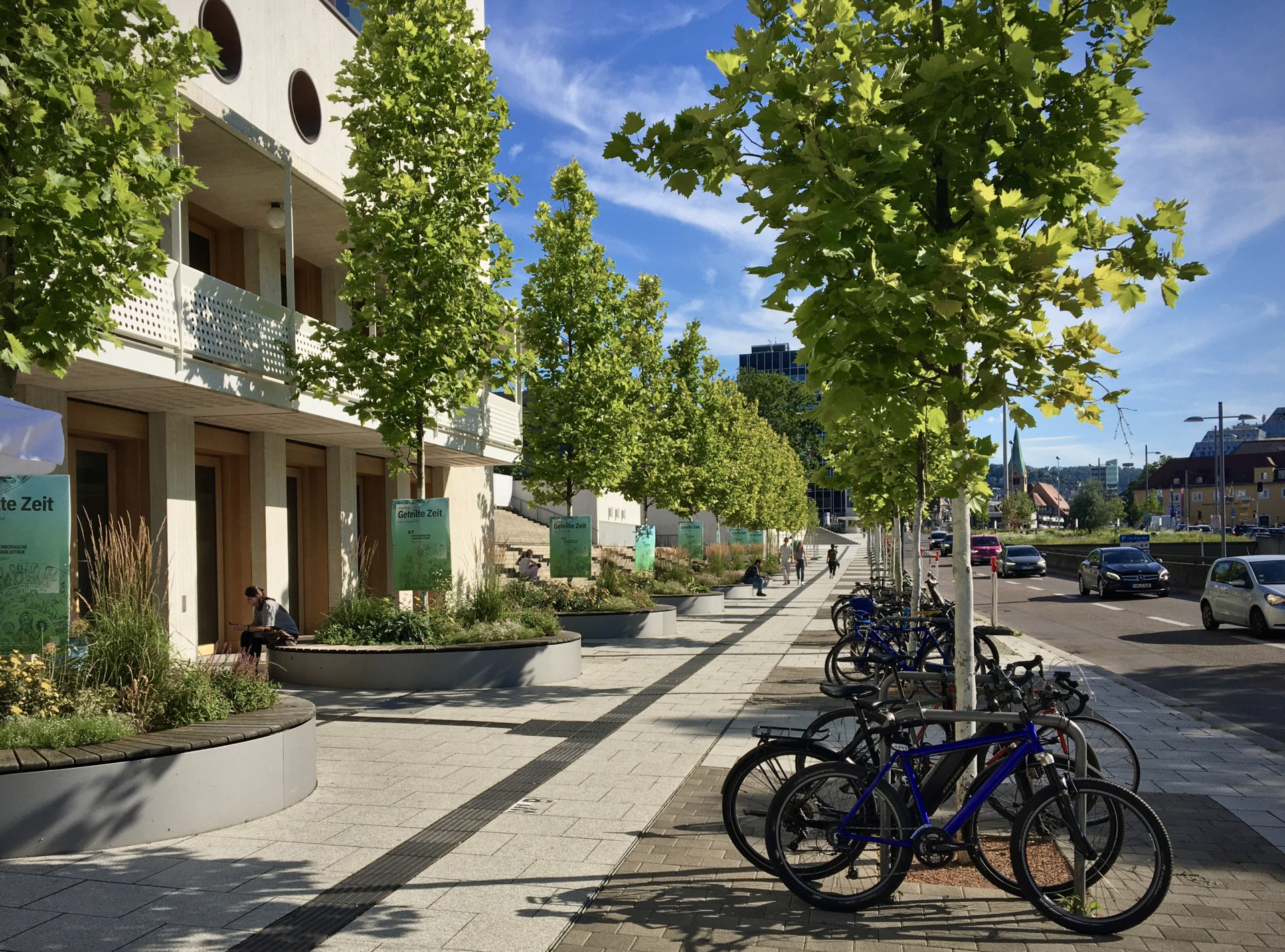 Neugestaltung Vorplatz StadtPalais und Boulevard