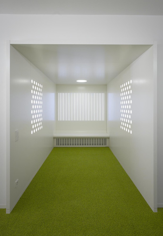 Temporary Residence Federal Constitutional Court Karlsruhe